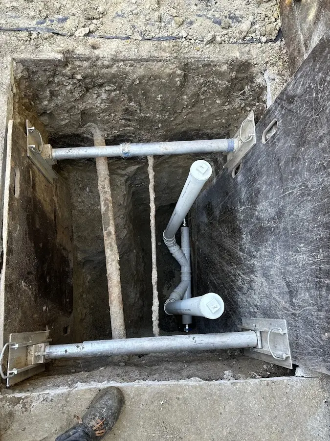 Experienced plumber completing Gas Line Repair work in Eastover